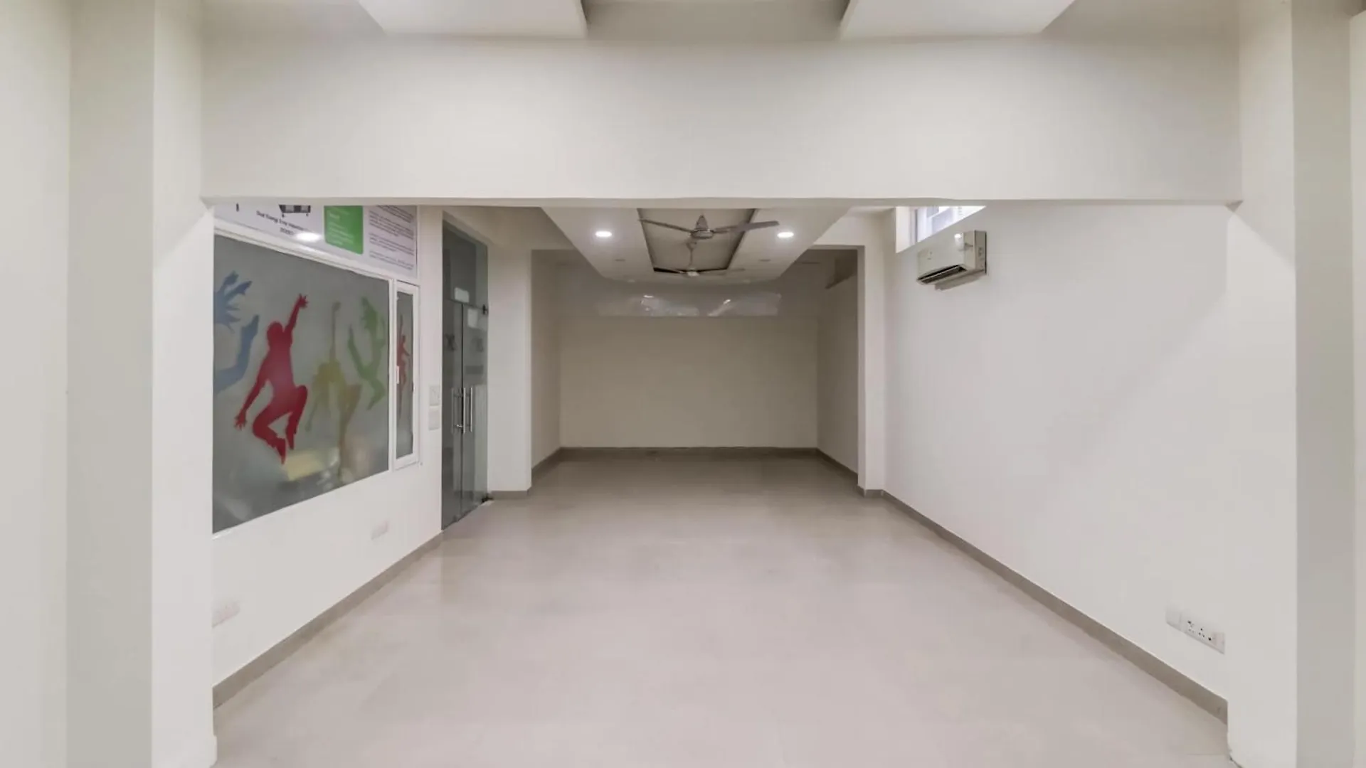 גורגאון Hotel O Metro Suites