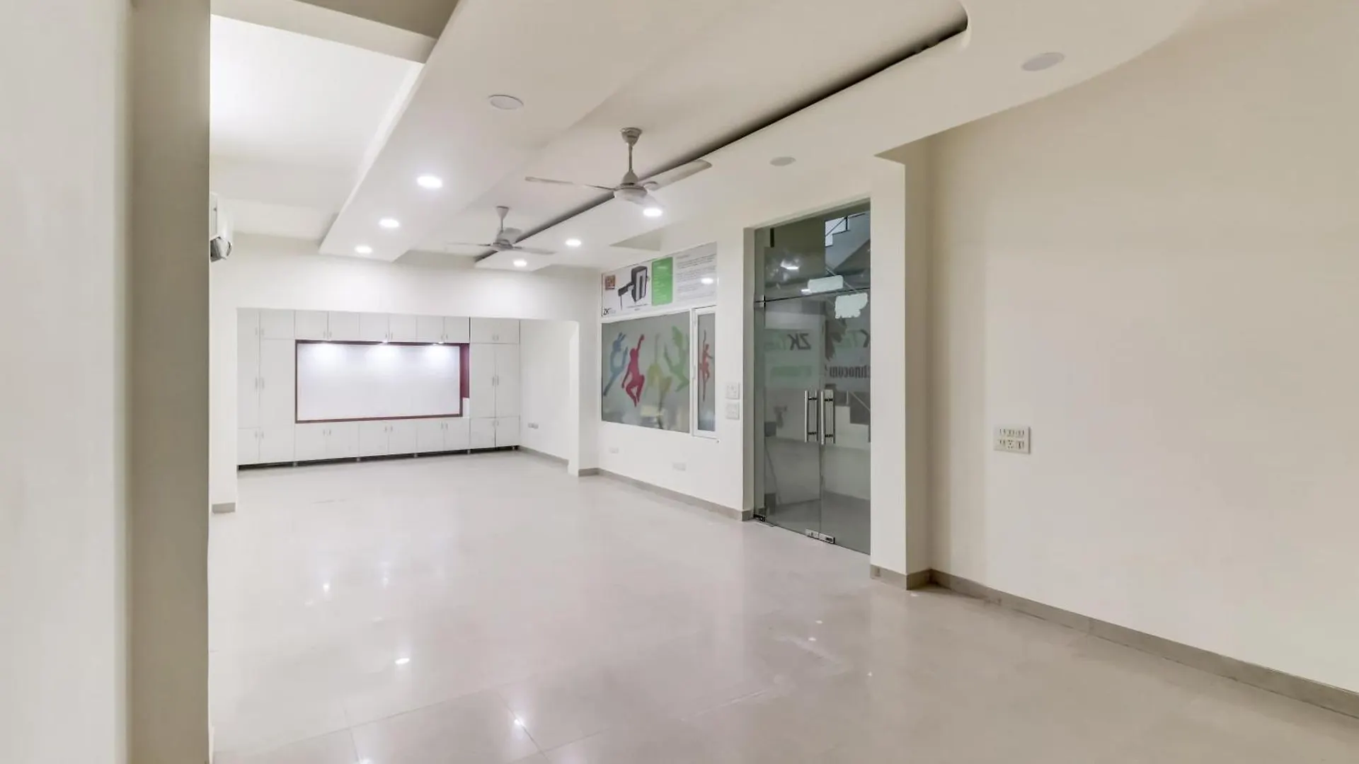 גורגאון Hotel O Metro Suites